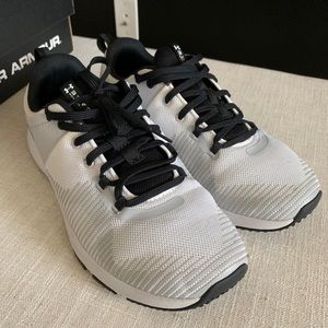 Under Armor Charged Engage Training Shoe | Men’s 8